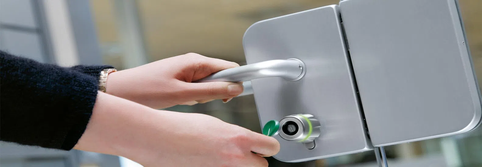 Master Locksmith Store Clarkston, GA 404-574-4971 - push-bars